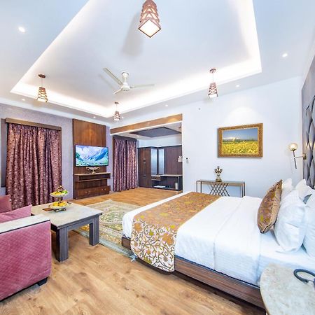 Solar Residency, Srinagar Hotel Ngoại thất bức ảnh